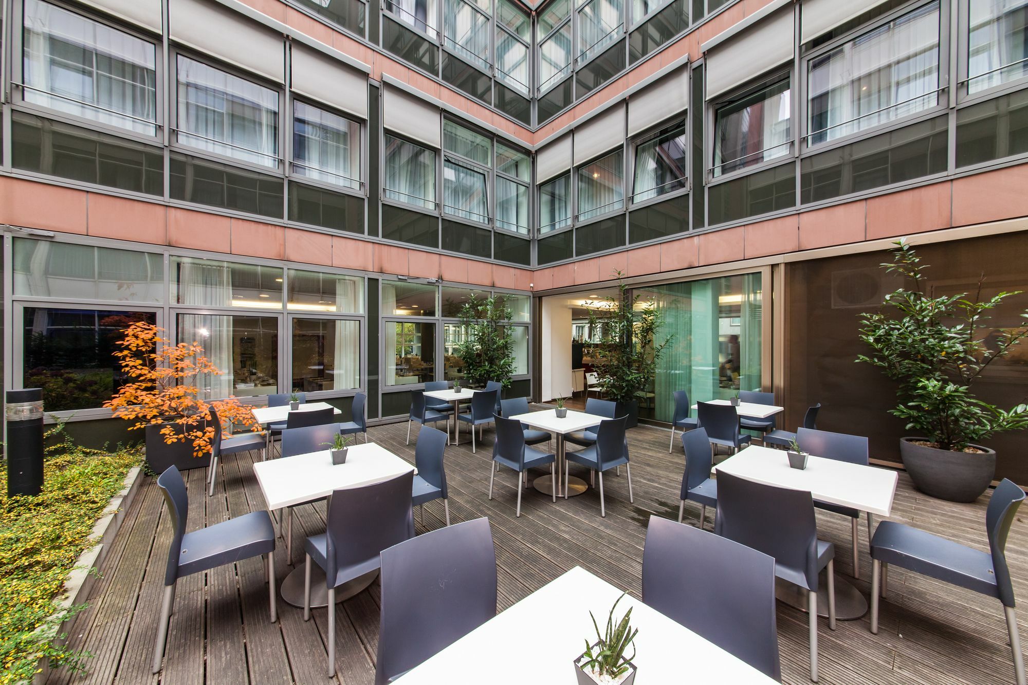 Garner Hotel Berlin - Gendarmenmarkt By Ihg Exterior foto